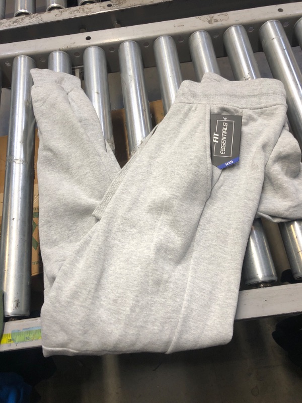 Photo 2 of Fit Essentials Men's Fleece Joggers
small