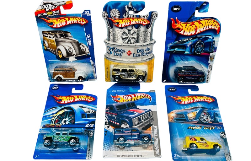 Photo 1 of 698424…6 hot wheels die cast trucks