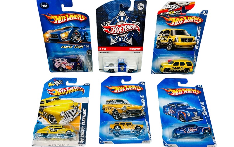 Photo 1 of 698425… 6 hot wheels die cast cars 