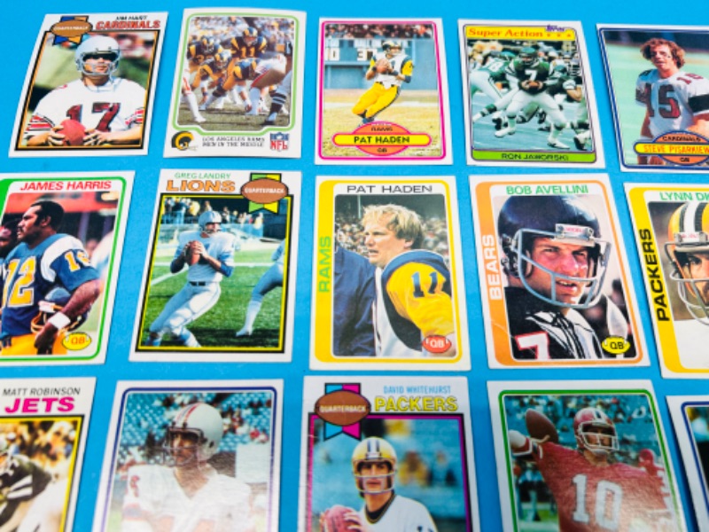Photo 3 of 698575… 20 vintage quarterbacks 1978-80 football cards in 2 thick toploaders 