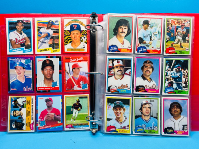 Photo 1 of 698585…90 older baseball cards in binder