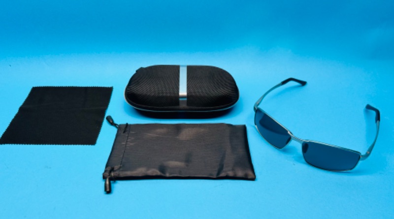 Photo 1 of 698588…sunglasses with hard case, pouch, and buffer