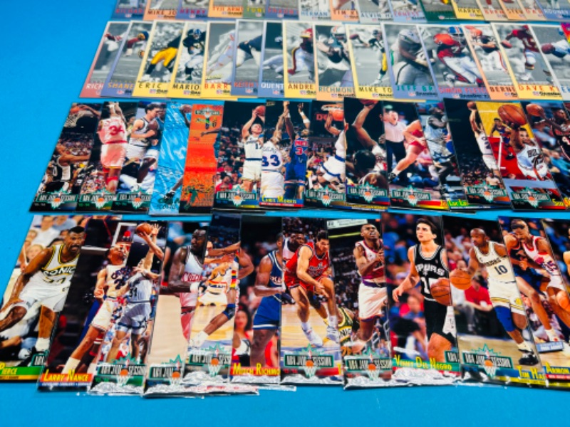 Photo 2 of 698710…long sports cards