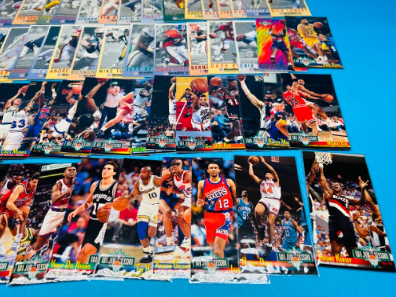 Photo 5 of 698710…long sports cards