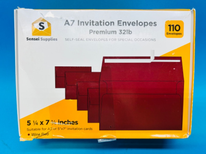 Photo 1 of 698729…110 self dealing envelopes 5 1/4 x 7 1/4”