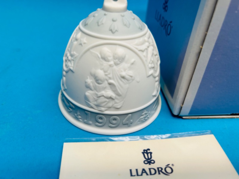 Photo 3 of 698757…vintage 1994 Lladro porcelain bell ornament in box