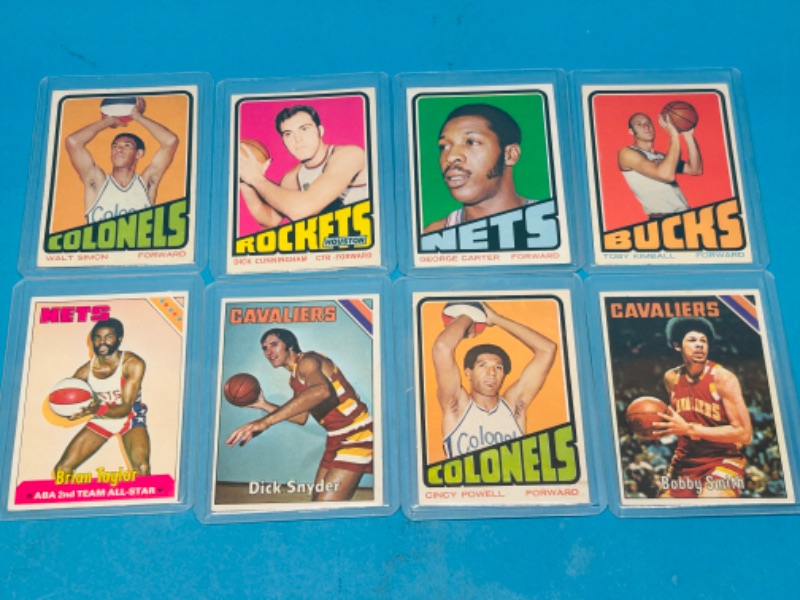 Photo 1 of 698816… 8 vintage basketball cards from the early 1970’s in hard plastic sleeves 