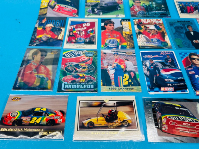 Photo 5 of 698835…20 NASCAR Jeff Gordon trading cards in plastic sleeves 