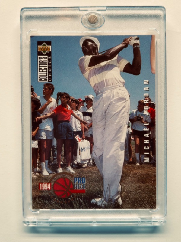 Photo 1 of 698837…upper deck Michael Jordan card 204 in hard plastic case 