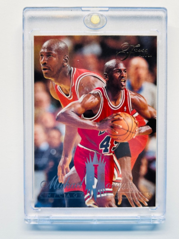 Photo 1 of 698838…  Michael Jordan card 326 in hard plastic case 