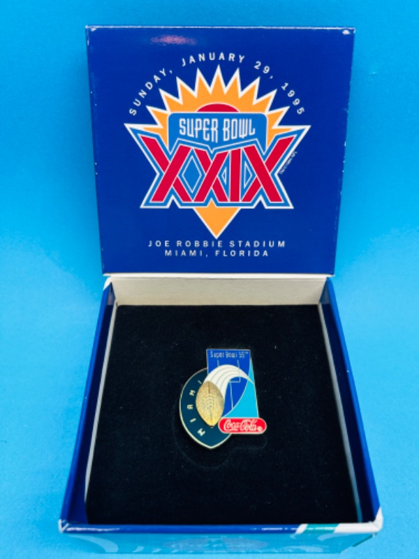 Photo 1 of 698840…coca cola Super Bowl XXIX pin in gift box