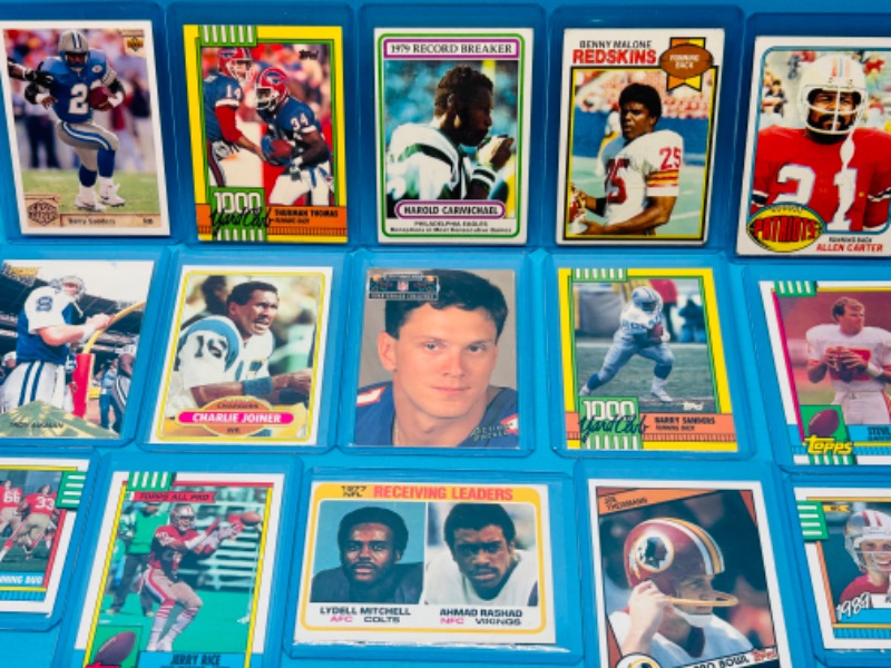 Photo 4 of 698841…15 Football trading cards in hard plastic sleeves 