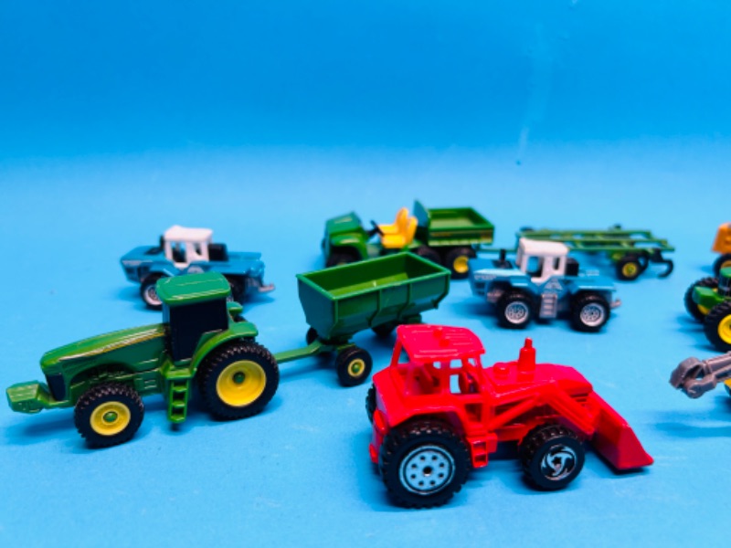 Photo 3 of 698923…die cast farming vehicles 