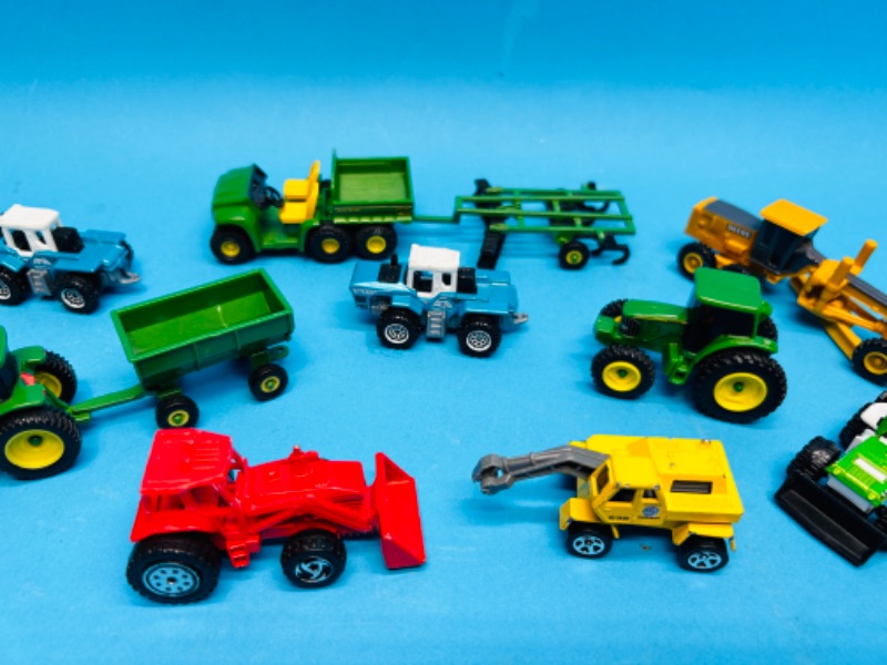 Photo 5 of 698923…die cast farming vehicles 