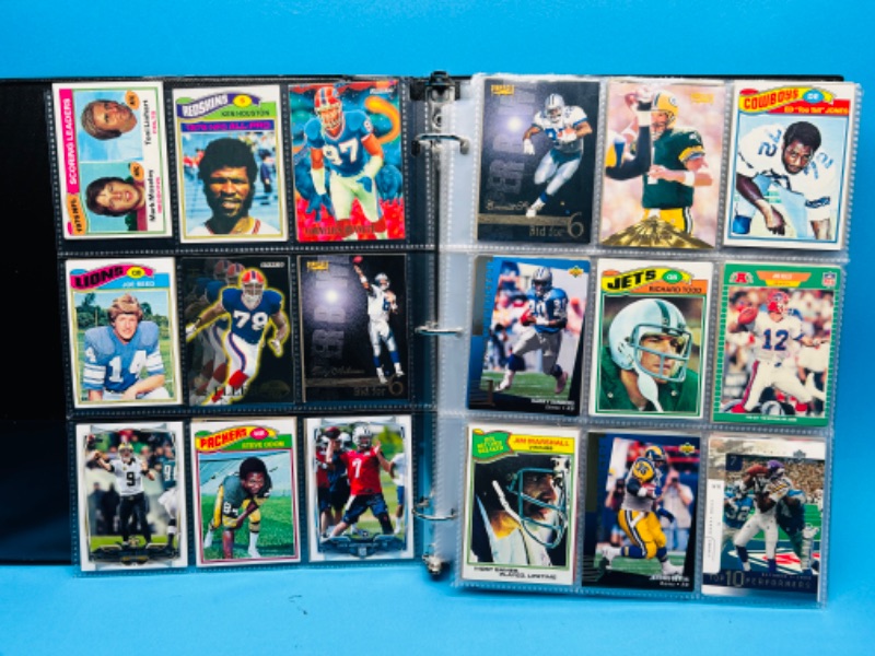 Photo 1 of 698927… 288 mixed football cards in binder - some older ones may have wear from age