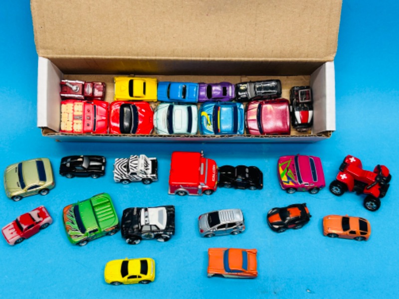 Photo 1 of 698945…26 mini micro die cast cars - some show wear from age