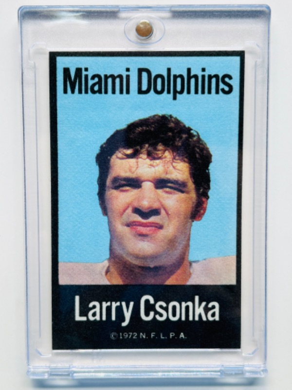 Photo 1 of 698955…1972 Larry Csonka iron on patch  in hard plastic case 