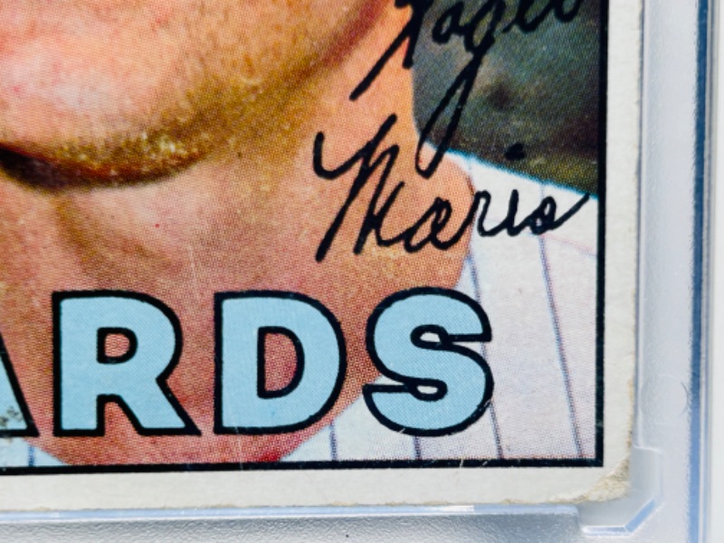 Photo 6 of 699000…1967 Roger Maris outfield card 45  in  hard plastic case- corners show ware  from age