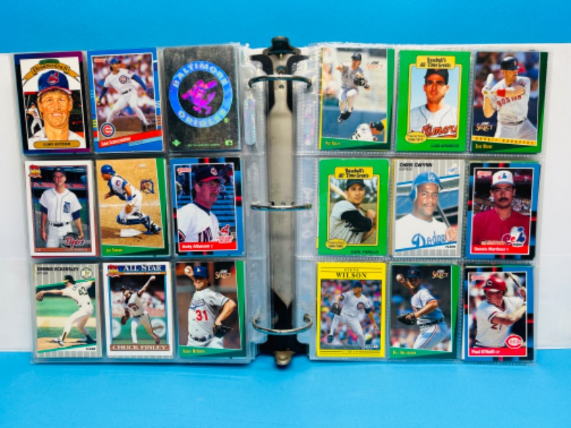 Photo 3 of 699113…450 mixed baseball trading cards in binder