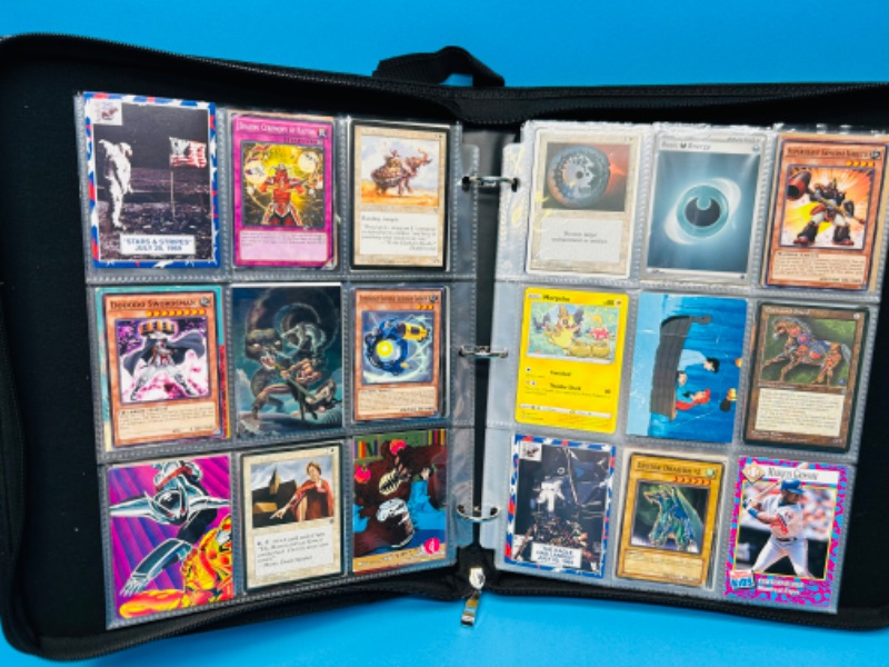 Photo 14 of 699116…252 mixed character and game cards in binder