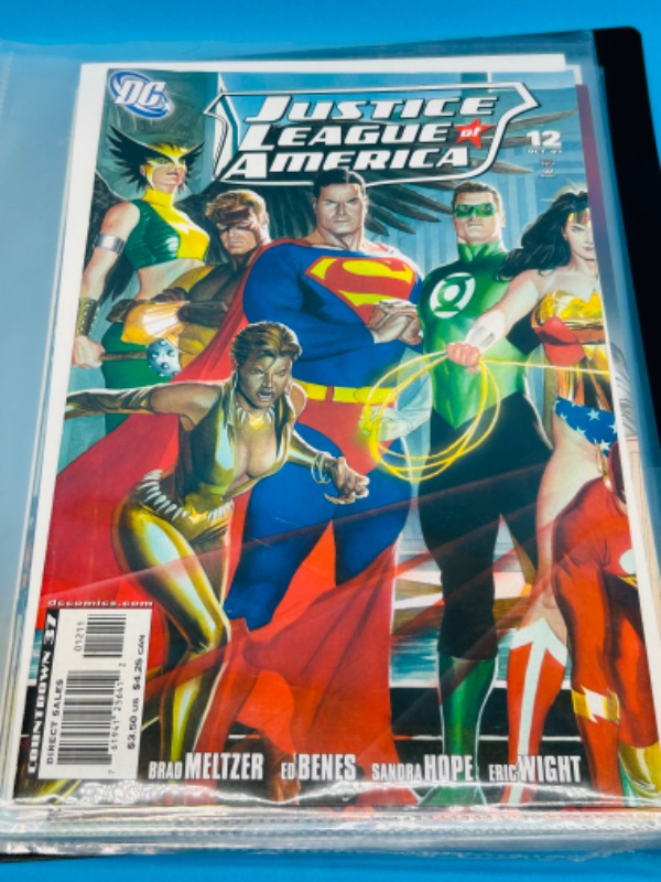 Photo 8 of 699120…10 justice league and society comics in binder-see photos 