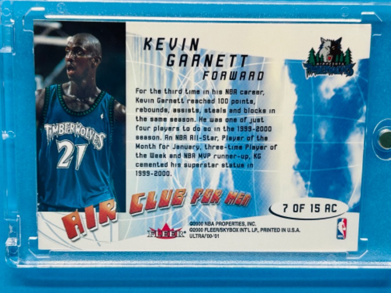 Photo 2 of 6691430…fleer ultra Kevin Garnett card 7 in  hard plastic case