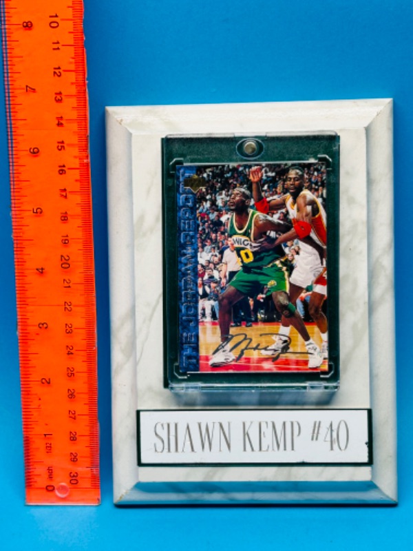 Photo 3 of 699151…7 x 5” Shawn Kemp plaque  Michael Jordan report card and gold inlay signature 