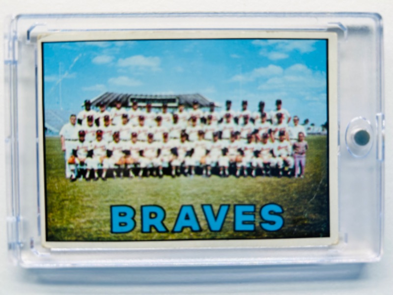 Photo 1 of 699180…vintage 1966 Atlanta Braves team card 477 in hard plastic case 