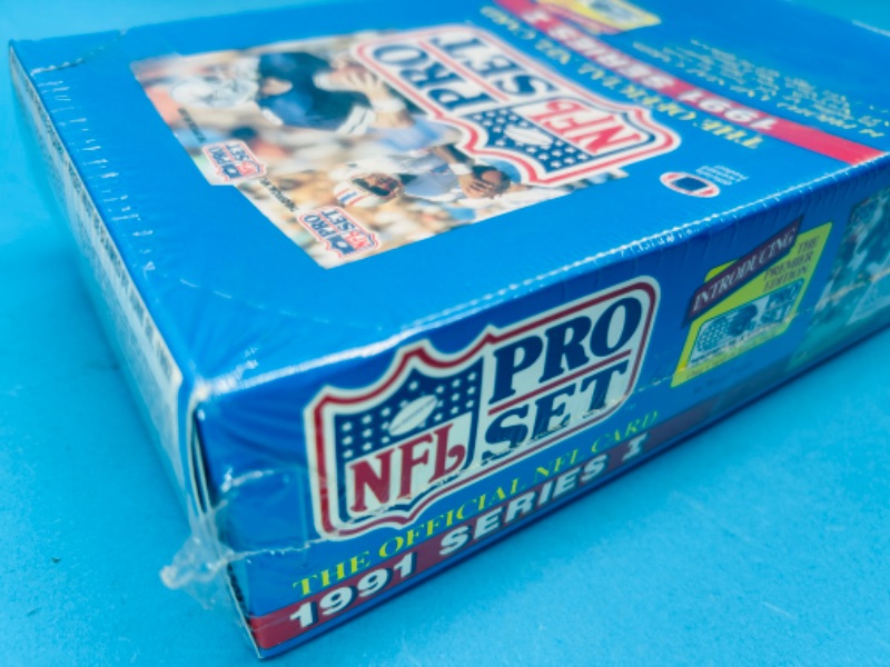 Photo 3 of 699210…sealed NFL Pro Set 1991 series I football card packs - 36 count