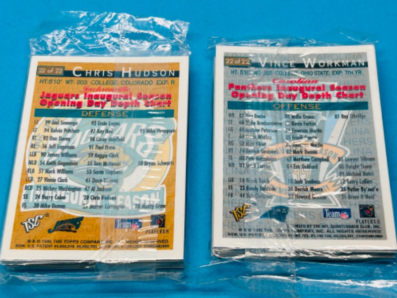 Photo 3 of 699220…2 sealed holo football packs