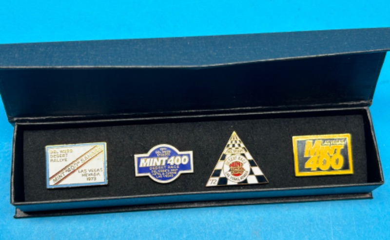 Photo 1 of 699231…4 vintage 1970’s Las Vegas Mint 400 hat pins in gift box