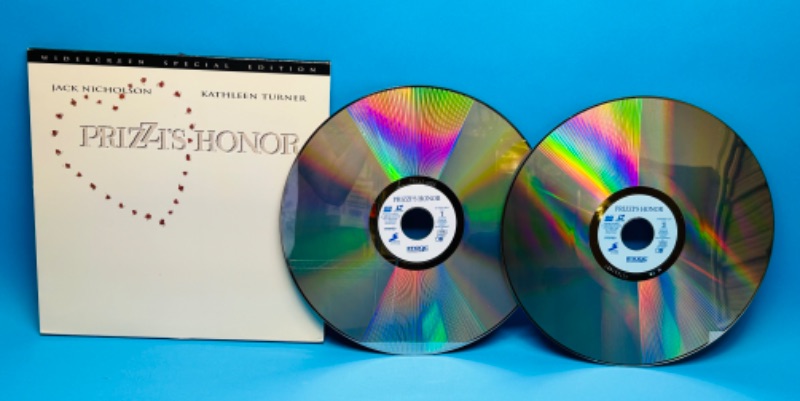 Photo 1 of 699245…Prizzi’s Honor double laser Video  disc movie 