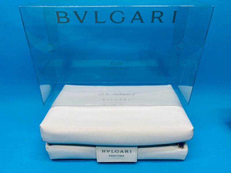 Photo 2 of 699259…Bvlgari hotel toiletrie pouch in box