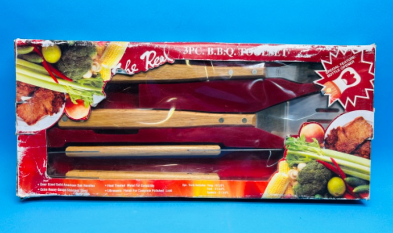 Photo 1 of 699299…3 piece BBQ tool set- worn outer package 