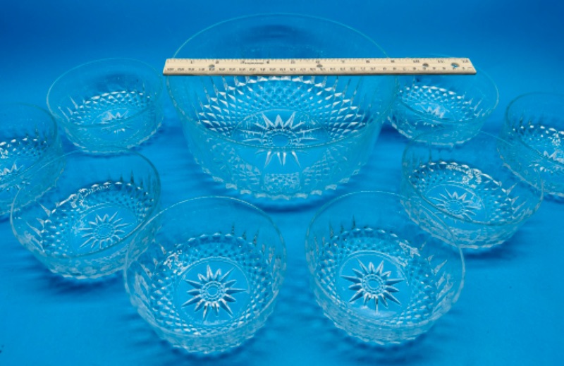 Photo 3 of 699371…vintage Arcoroc France glass salad server and 8 salad bowls