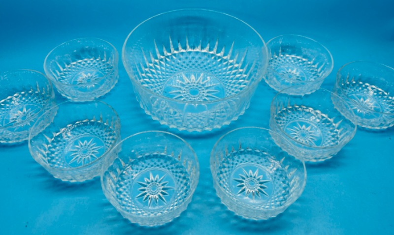 Photo 1 of 699371…vintage Arcoroc France glass salad server and 8 salad bowls