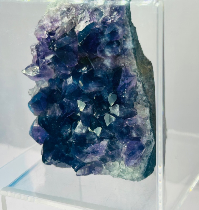 Photo 4 of 699380…amethyst crystal rock in 4 x 4” acrylic case 