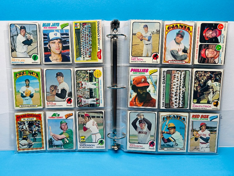 Photo 16 of 699578… final sale no returns/refunds- 306 vintage baseball cards 1970’s in binder 