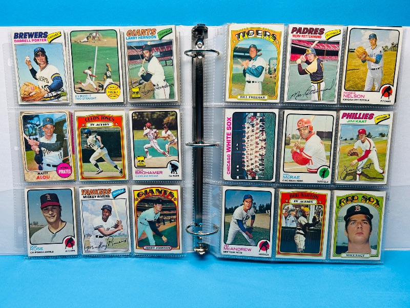 Photo 15 of 699578… final sale no returns/refunds- 306 vintage baseball cards 1970’s in binder 