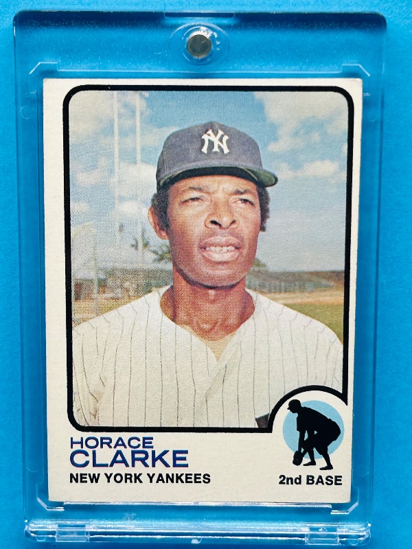Photo 1 of 699607…Horace Clarke card 198  in hard plastic case