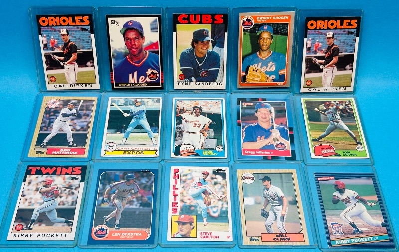 Photo 1 of 699614…15 baseball cards in hard plastic sleeves 