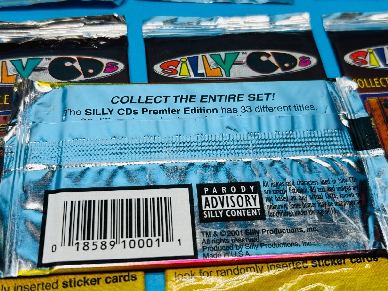 Photo 2 of 699623…10 sealed vintage silly CDs trading card packs 