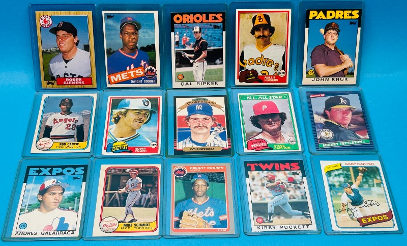 Photo 1 of 699624…15 baseball trading cards in hard plastic sleeves 