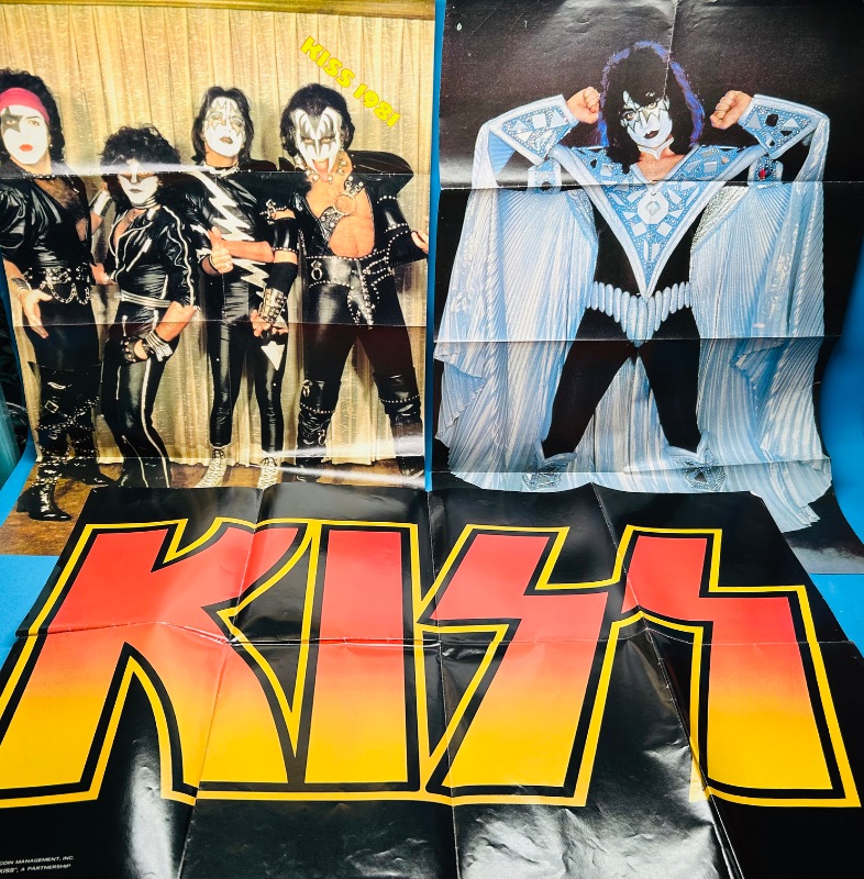 Photo 1 of 699641…. vintage Kiss magazine posters- damaged corners and folds-2 are double sided 