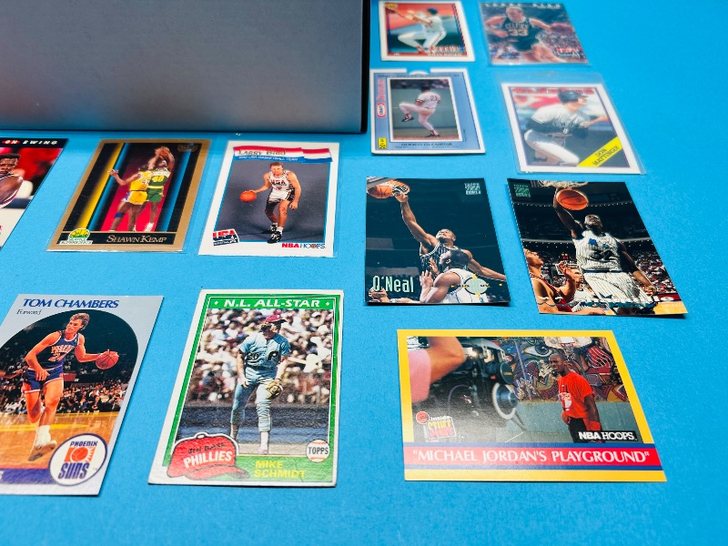 Photo 3 of 699670…1000+ mixed basketball and baseball cards in box