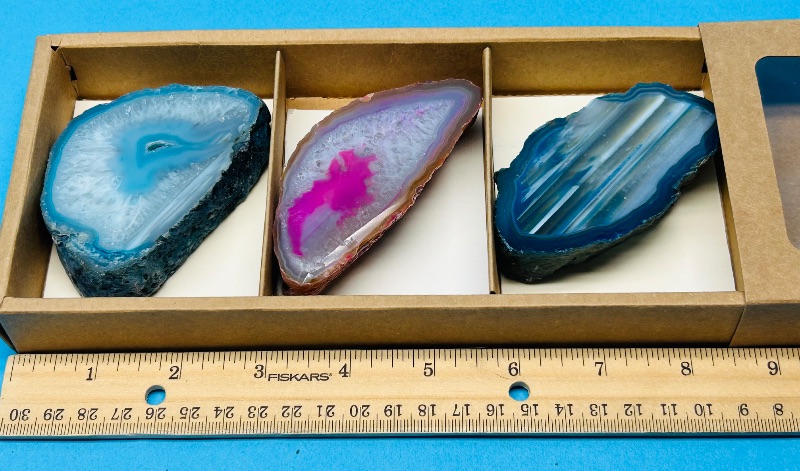 Photo 4 of 699683…3 thick agate slices in gift box