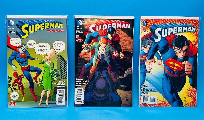 Photo 1 of 699706…3 Superman comics in plastic sleeves 