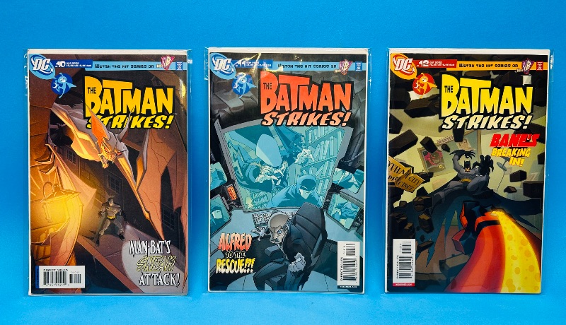 Photo 1 of 699726… 3 Batman comics in plastic sleeves #10,11,12