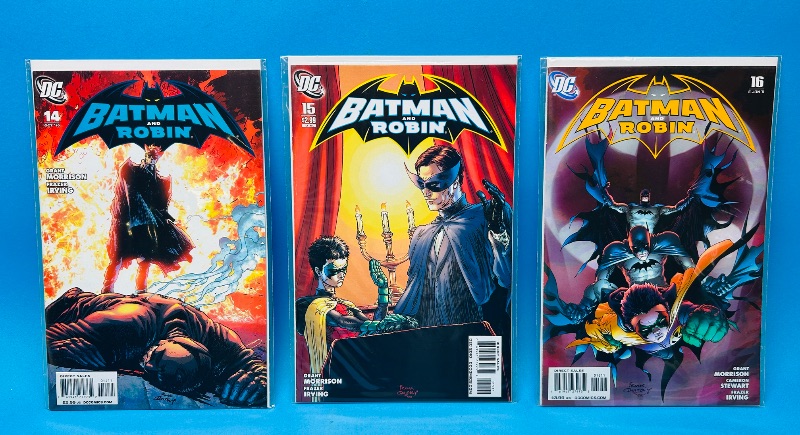 Photo 1 of 699740…3 Batman comics in plastic sleeves #14,15,16