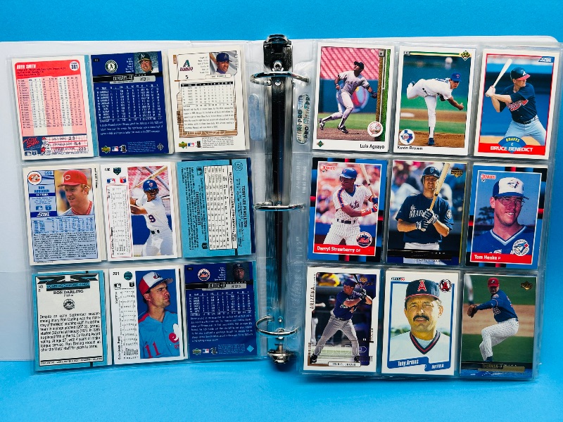 Photo 20 of 699775…final sale no returns/refunds-198 mixed baseball cards in binder 